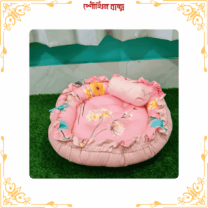 মাঝারি গোলাকার বিড়ালের বেড