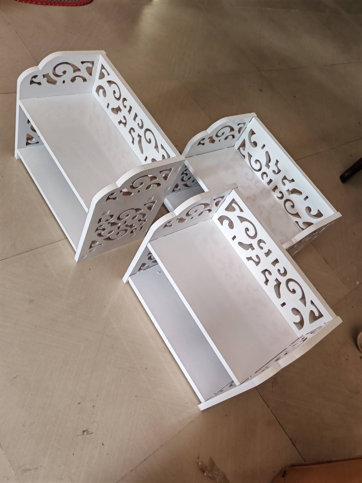শারি মেহগনি কাঠের কাটাই ডিজাইন এর অর্গানাইজার র্যাক - Image 3